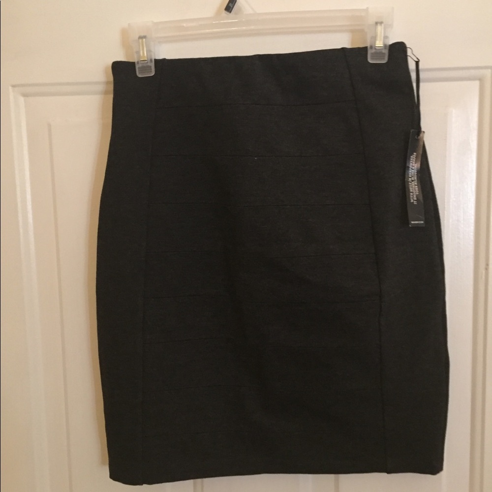 skirt dark gray